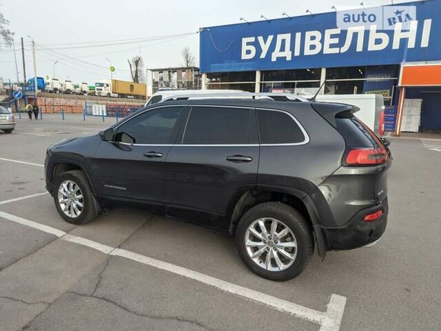 Джип Cherokee, об'ємом двигуна 3.24 л та пробігом 130 тис. км за 16000 $, фото 34 на Automoto.ua