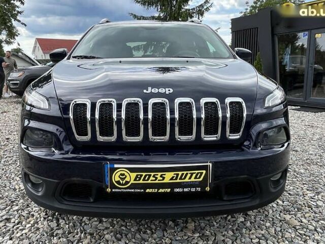 Джип Чероки, объемом двигателя 2.4 л и пробегом 165 тыс. км за 13500 $, фото 1 на Automoto.ua