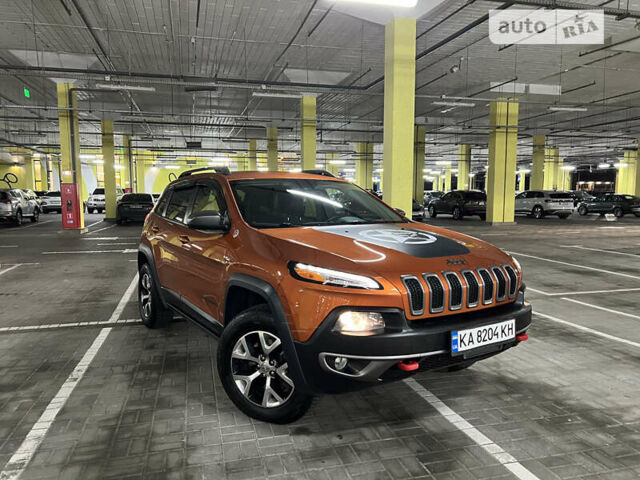 Джип Cherokee, об'ємом двигуна 3.2 л та пробігом 173 тис. км за 15800 $, фото 15 на Automoto.ua