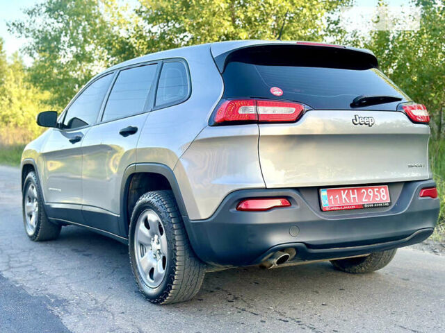 Джип Cherokee, об'ємом двигуна 2.4 л та пробігом 297 тис. км за 10200 $, фото 43 на Automoto.ua