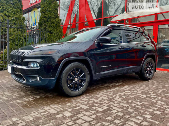 Джип Cherokee, об'ємом двигуна 2.4 л та пробігом 109 тис. км за 14500 $, фото 4 на Automoto.ua