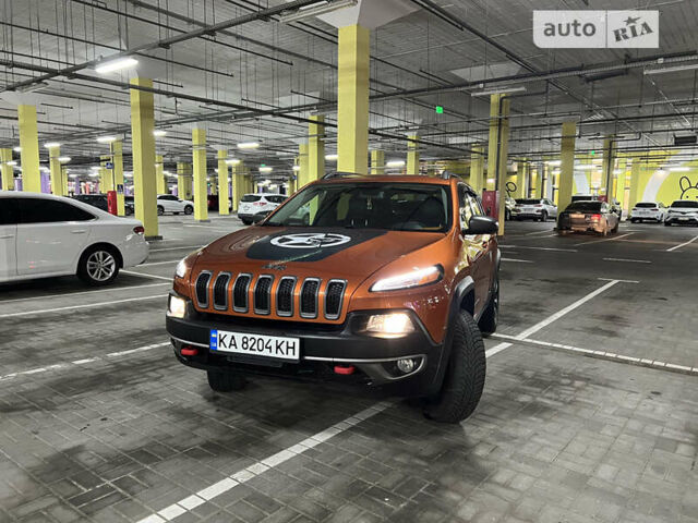 Джип Cherokee, об'ємом двигуна 3.2 л та пробігом 173 тис. км за 15800 $, фото 14 на Automoto.ua