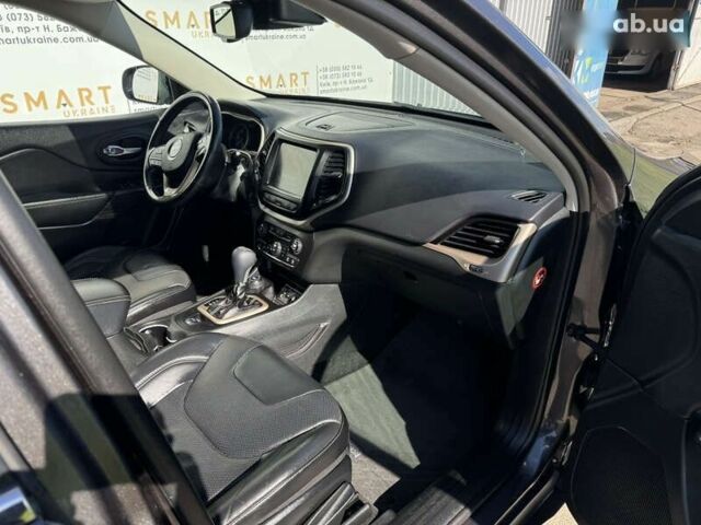 Джип Чероки, объемом двигателя 2 л и пробегом 150 тыс. км за 16750 $, фото 25 на Automoto.ua