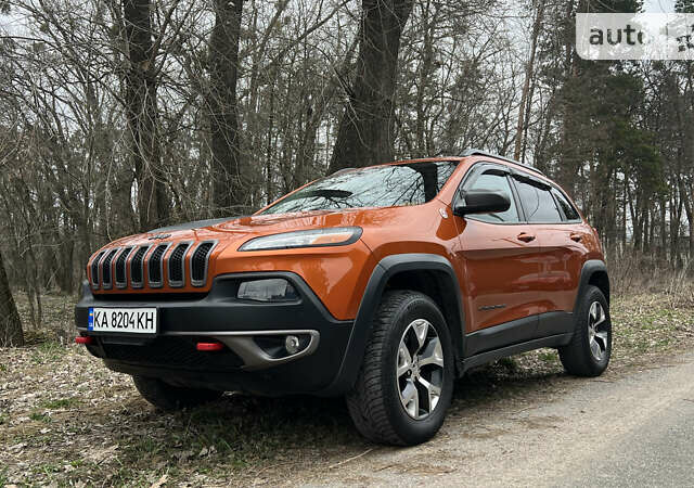 Джип Cherokee, об'ємом двигуна 3.2 л та пробігом 173 тис. км за 15800 $, фото 1 на Automoto.ua