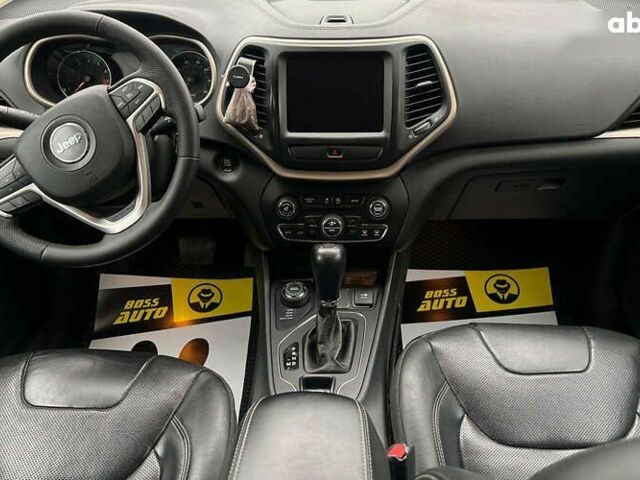 Джип Чероки, объемом двигателя 0 л и пробегом 243 тыс. км за 13500 $, фото 8 на Automoto.ua