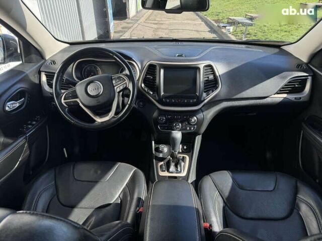 Джип Чероки, объемом двигателя 2 л и пробегом 150 тыс. км за 16750 $, фото 24 на Automoto.ua