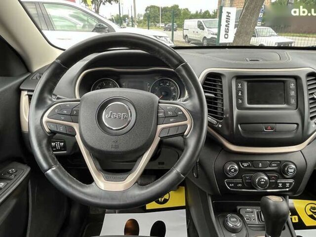Джип Чероки, объемом двигателя 2.4 л и пробегом 165 тыс. км за 13500 $, фото 19 на Automoto.ua