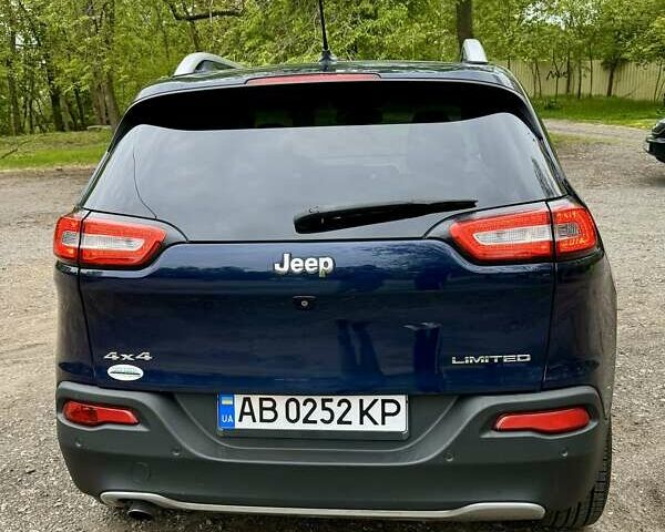 Джип Cherokee, об'ємом двигуна 2.36 л та пробігом 155 тис. км за 14990 $, фото 6 на Automoto.ua