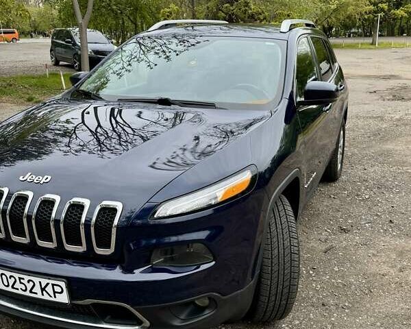 Джип Cherokee, об'ємом двигуна 2.36 л та пробігом 155 тис. км за 14990 $, фото 2 на Automoto.ua