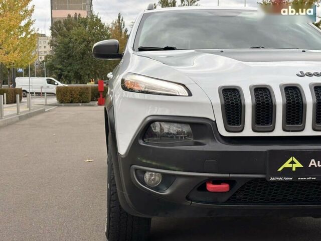 Джип Чероки, объемом двигателя 0 л и пробегом 106 тыс. км за 17000 $, фото 13 на Automoto.ua