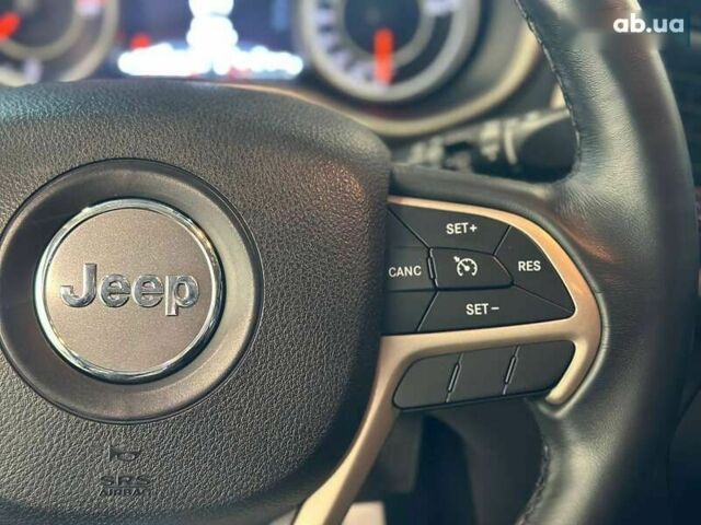 Джип Чероки, объемом двигателя 2.2 л и пробегом 127 тыс. км за 17900 $, фото 24 на Automoto.ua