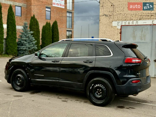 Джип Чероки, объемом двигателя 2.4 л и пробегом 215 тыс. км за 9000 $, фото 9 на Automoto.ua