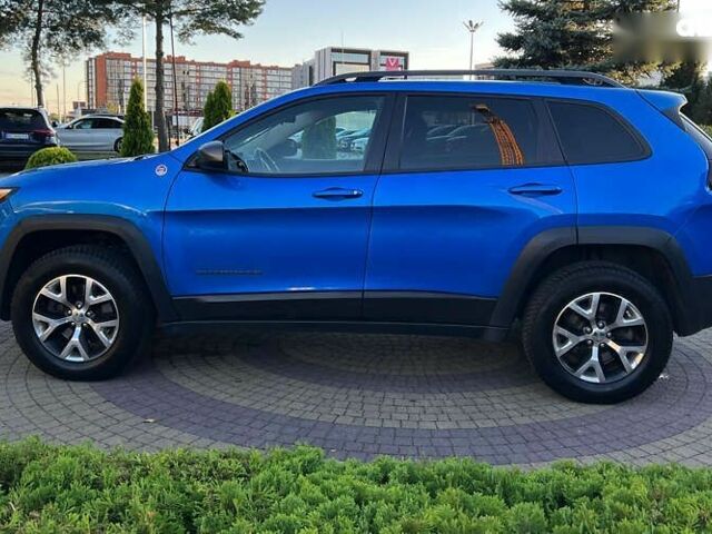 Джип Cherokee, об'ємом двигуна 3.2 л та пробігом 113 тис. км за 16350 $, фото 3 на Automoto.ua