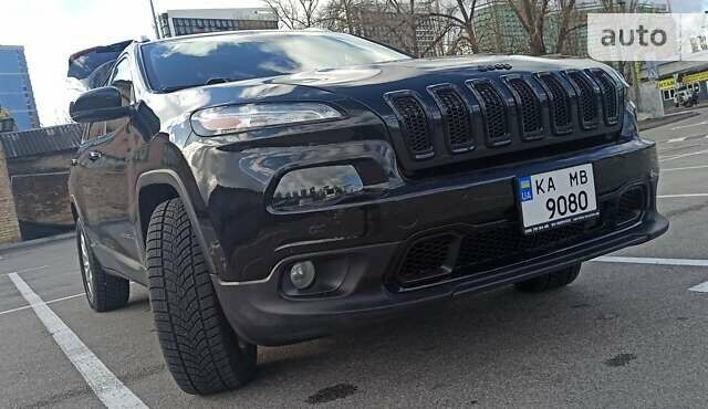 Джип Cherokee, об'ємом двигуна 2.36 л та пробігом 178 тис. км за 15500 $, фото 1 на Automoto.ua