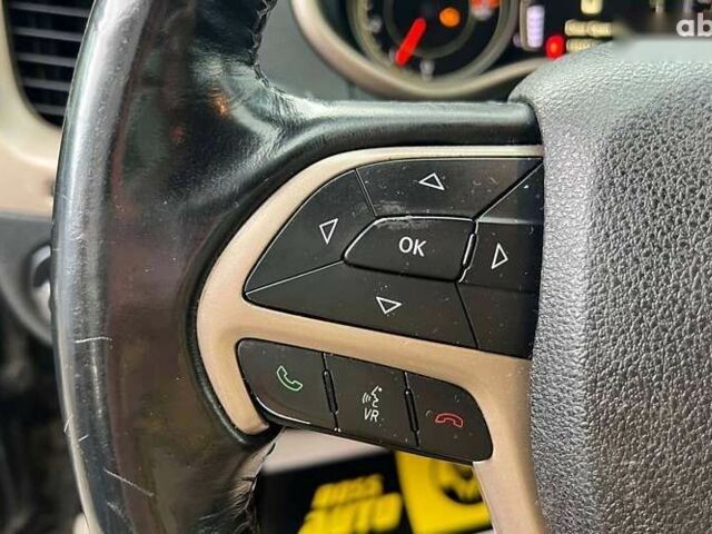 Джип Cherokee, об'ємом двигуна 0 л та пробігом 183 тис. км за 13000 $, фото 9 на Automoto.ua