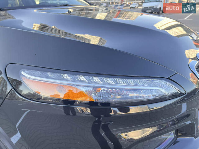 Джип Cherokee, об'ємом двигуна 2.36 л та пробігом 120 тис. км за 14000 $, фото 7 на Automoto.ua