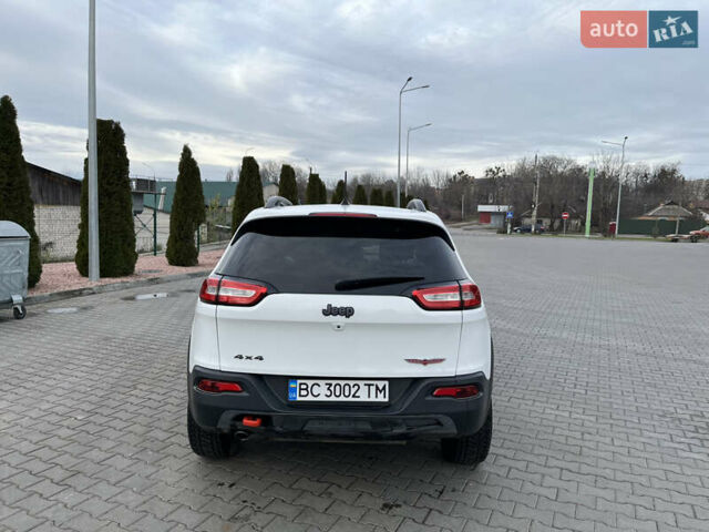 Джип Чероки, объемом двигателя 2.4 л и пробегом 160 тыс. км за 13500 $, фото 12 на Automoto.ua