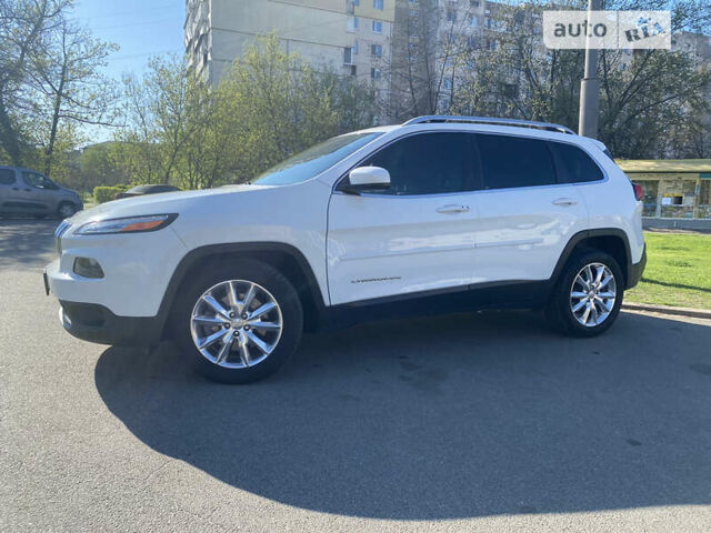 Джип Cherokee, об'ємом двигуна 3.24 л та пробігом 116 тис. км за 16500 $, фото 2 на Automoto.ua