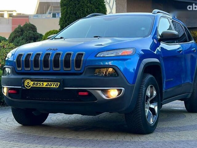 Джип Cherokee, об'ємом двигуна 3.2 л та пробігом 113 тис. км за 16350 $, фото 2 на Automoto.ua