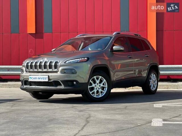 Джип Чероки, объемом двигателя 2.4 л и пробегом 180 тыс. км за 12500 $, фото 6 на Automoto.ua