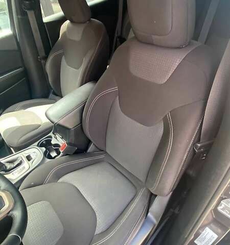 Джип Cherokee, об'ємом двигуна 2.4 л та пробігом 93 тис. км за 13800 $, фото 16 на Automoto.ua