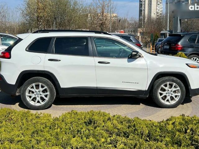 Джип Cherokee, об'ємом двигуна 0 л та пробігом 155 тис. км за 14200 $, фото 7 на Automoto.ua