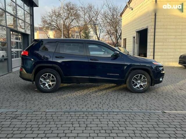 Джип Cherokee, об'ємом двигуна 0 л та пробігом 86 тис. км за 15900 $, фото 7 на Automoto.ua