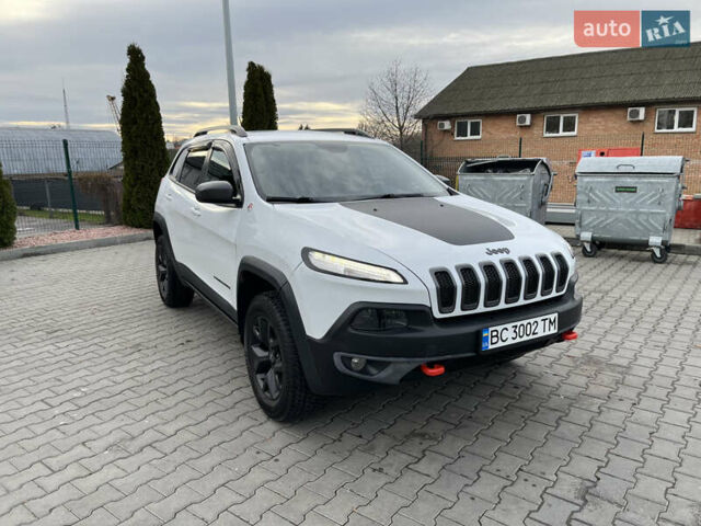 Джип Чероки, объемом двигателя 2.4 л и пробегом 160 тыс. км за 13500 $, фото 6 на Automoto.ua