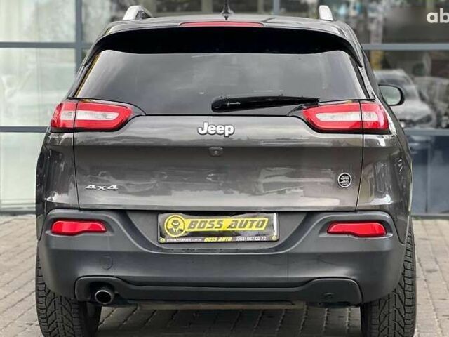 Джип Cherokee, об'ємом двигуна 0 л та пробігом 183 тис. км за 13000 $, фото 5 на Automoto.ua