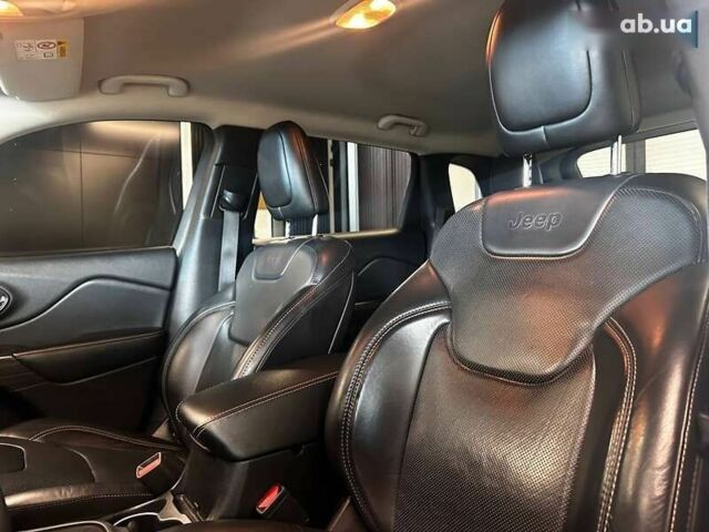 Джип Чероки, объемом двигателя 2.2 л и пробегом 127 тыс. км за 17900 $, фото 13 на Automoto.ua