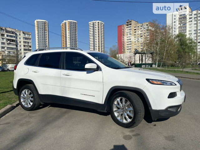 Джип Cherokee, об'ємом двигуна 3.24 л та пробігом 116 тис. км за 16500 $, фото 1 на Automoto.ua