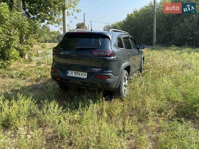 Джип Чероки, объемом двигателя 2.36 л и пробегом 196 тыс. км за 16500 $, фото 1 на Automoto.ua