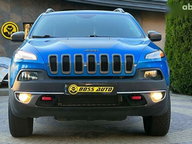Джип Cherokee, об'ємом двигуна 3.2 л та пробігом 113 тис. км за 16350 $, фото 1 на Automoto.ua