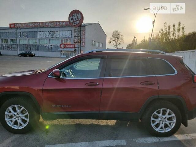 Джип Cherokee, об'ємом двигуна 2.36 л та пробігом 155 тис. км за 14000 $, фото 4 на Automoto.ua