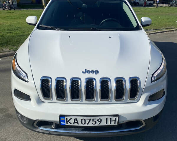 Джип Cherokee, об'ємом двигуна 3.24 л та пробігом 116 тис. км за 16500 $, фото 4 на Automoto.ua