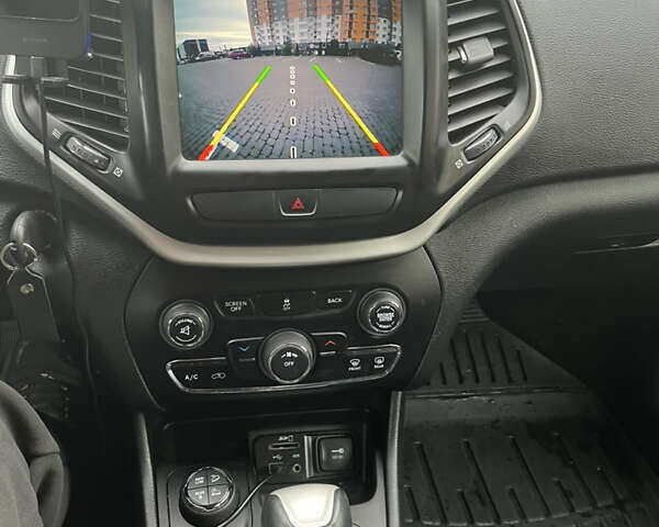 Джип Чероки, объемом двигателя 2.4 л и пробегом 160 тыс. км за 13500 $, фото 18 на Automoto.ua