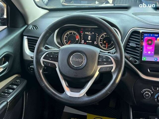 Джип Cherokee, об'ємом двигуна 0 л та пробігом 86 тис. км за 15900 $, фото 12 на Automoto.ua