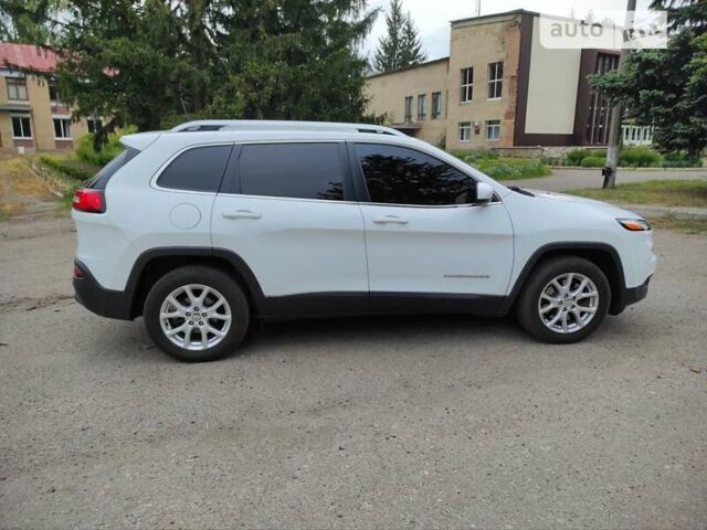 Джип Cherokee, об'ємом двигуна 2.36 л та пробігом 129 тис. км за 14500 $, фото 18 на Automoto.ua