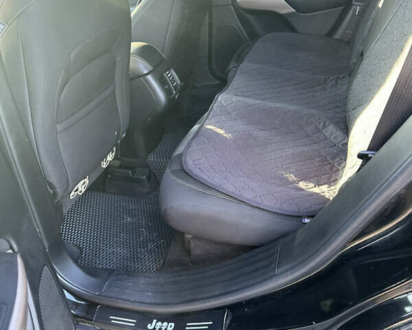 Джип Чероки, объемом двигателя 2.4 л и пробегом 75 тыс. км за 15900 $, фото 3 на Automoto.ua