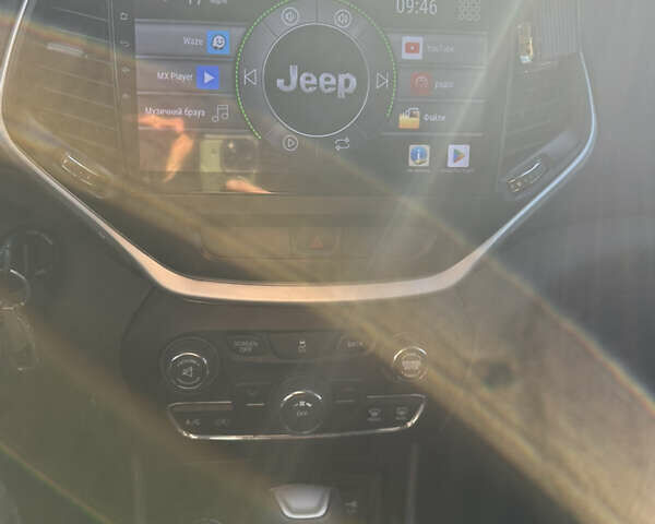 Джип Чероки, объемом двигателя 2.4 л и пробегом 75 тыс. км за 15900 $, фото 9 на Automoto.ua