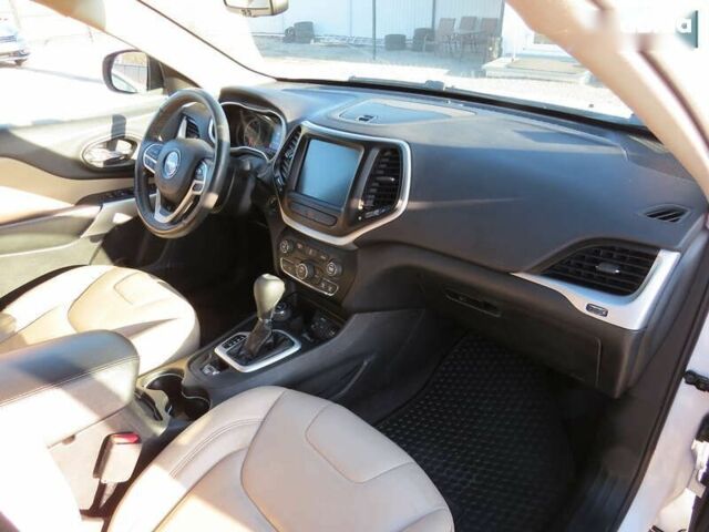 Джип Cherokee, об'ємом двигуна 2.4 л та пробігом 129 тис. км за 14650 $, фото 19 на Automoto.ua