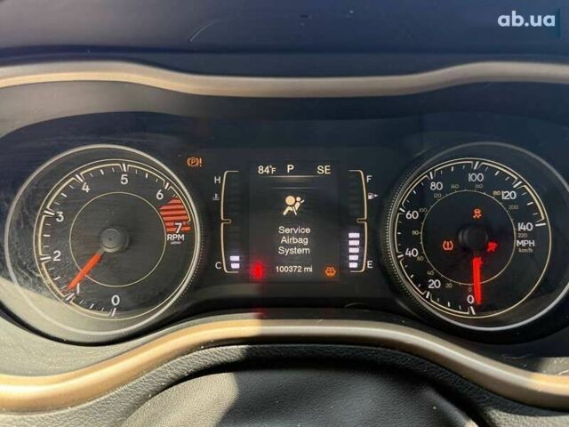 Джип Cherokee, об'ємом двигуна 2.4 л та пробігом 165 тис. км за 8600 $, фото 10 на Automoto.ua