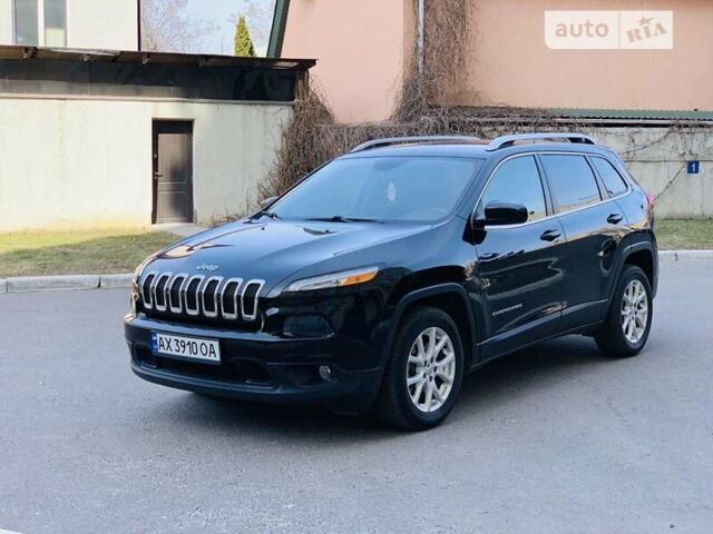 Джип Cherokee, об'ємом двигуна 2.36 л та пробігом 186 тис. км за 15300 $, фото 2 на Automoto.ua