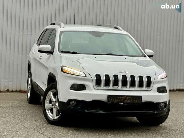 Джип Чероки, объемом двигателя 2.4 л и пробегом 183 тыс. км за 11999 $, фото 3 на Automoto.ua