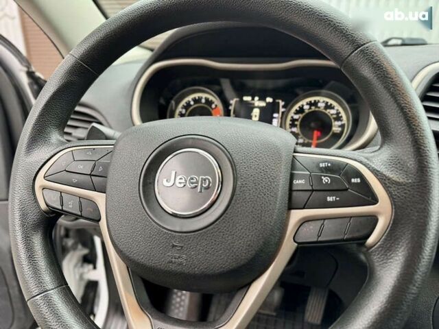 Джип Чероки, объемом двигателя 2.4 л и пробегом 183 тыс. км за 11999 $, фото 27 на Automoto.ua