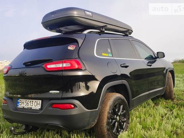 Джип Cherokee, об'ємом двигуна 2.36 л та пробігом 165 тис. км за 13500 $, фото 4 на Automoto.ua