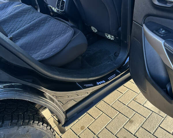 Джип Чероки, объемом двигателя 2.4 л и пробегом 75 тыс. км за 15900 $, фото 4 на Automoto.ua