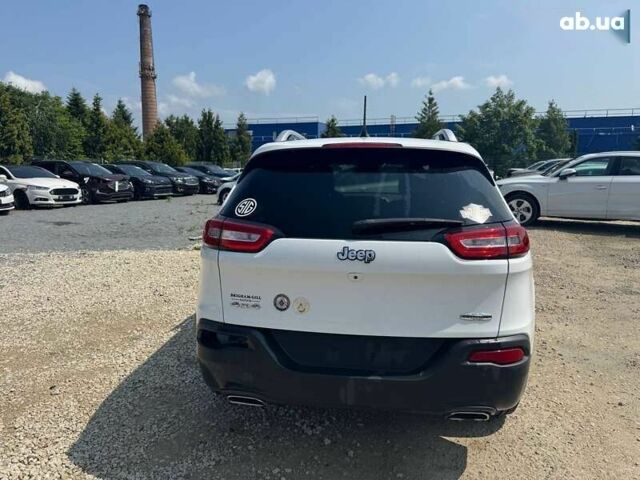 Джип Чероки, объемом двигателя 3.2 л и пробегом 99 тыс. км за 12800 $, фото 2 на Automoto.ua