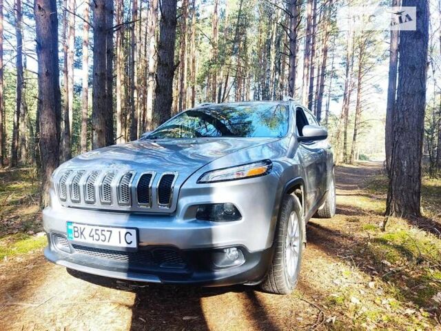 Джип Cherokee, об'ємом двигуна 2.36 л та пробігом 61 тис. км за 14399 $, фото 2 на Automoto.ua