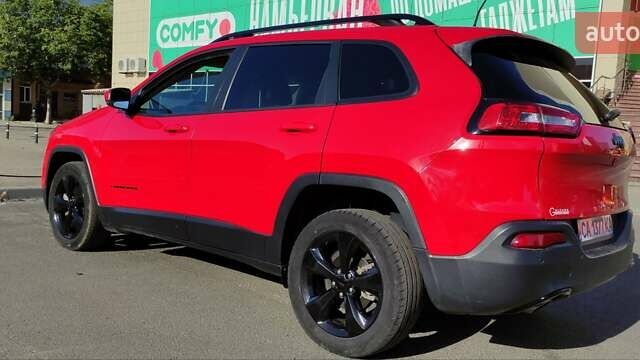 Джип Чероки, объемом двигателя 2.36 л и пробегом 60 тыс. км за 13500 $, фото 3 на Automoto.ua